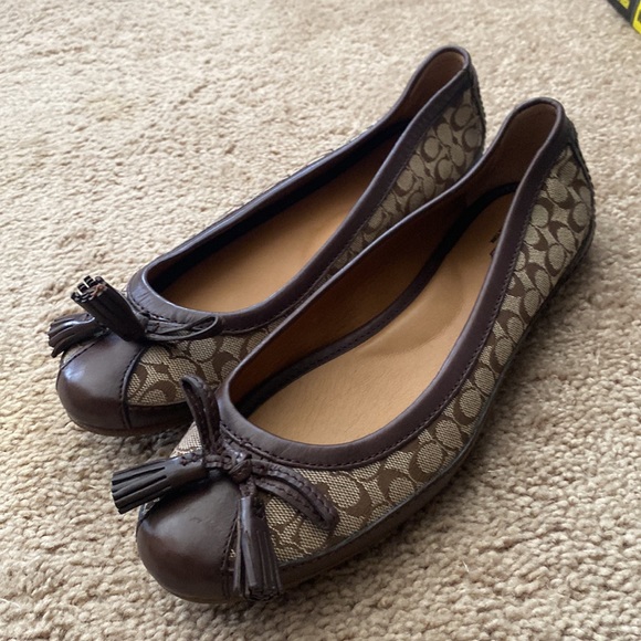Coach flats with leather trim - Picture 4 of 4